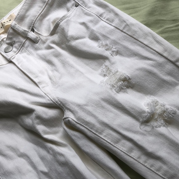 ‼️SOLD‼️- Pacsun- Petite Mid Rise ankle jeans - Picture 3 of 6